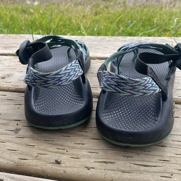 Chacos! - Picture 4 of 4